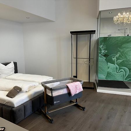 City Apartment Downtown Wina Bagian luar foto